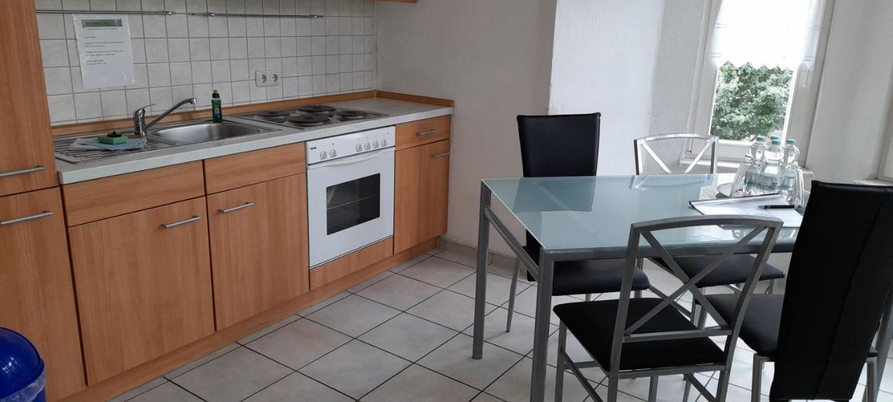Apartment-Hotel Schillerplatz Wittenberge Exteriör bild