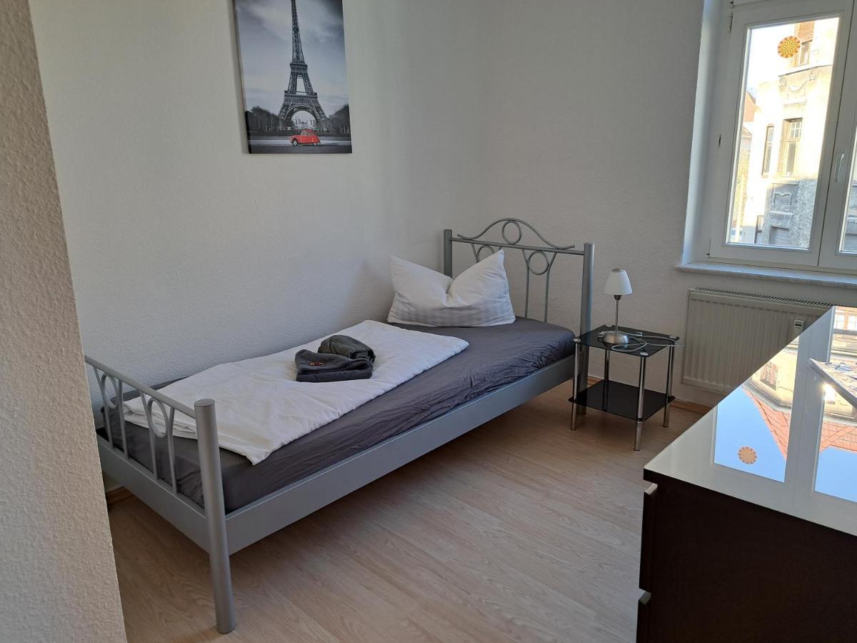 Apartment-Hotel Schillerplatz Wittenberge Exteriör bild