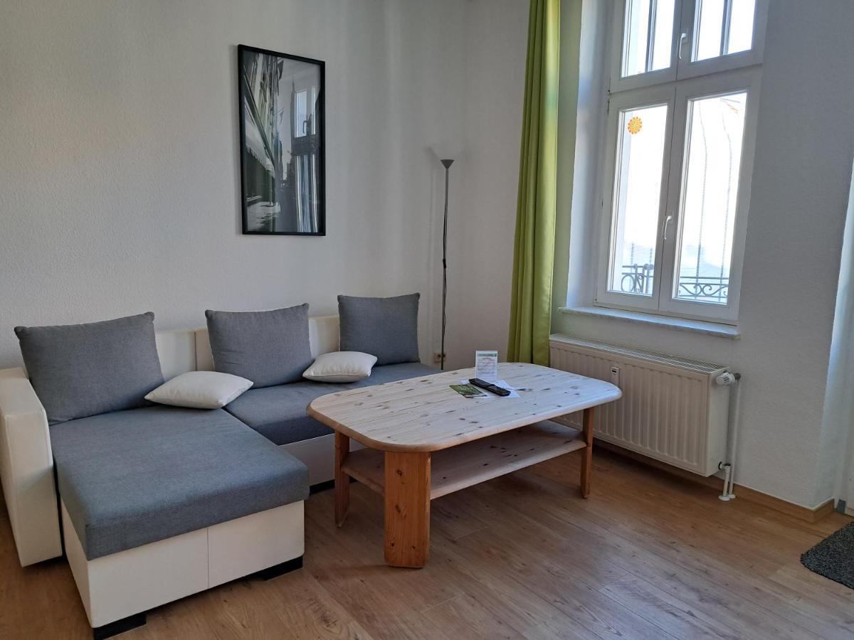 Apartment-Hotel Schillerplatz Wittenberge Exteriör bild