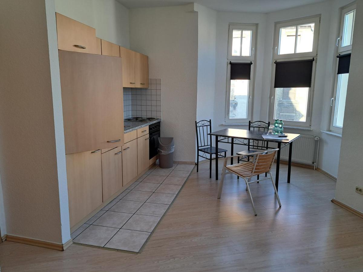 Apartment-Hotel Schillerplatz Wittenberge Exteriör bild